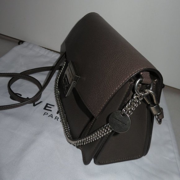 Givenchy Small GV3 Grey Goatskin Shoulder Bag - Picture 7 of 16